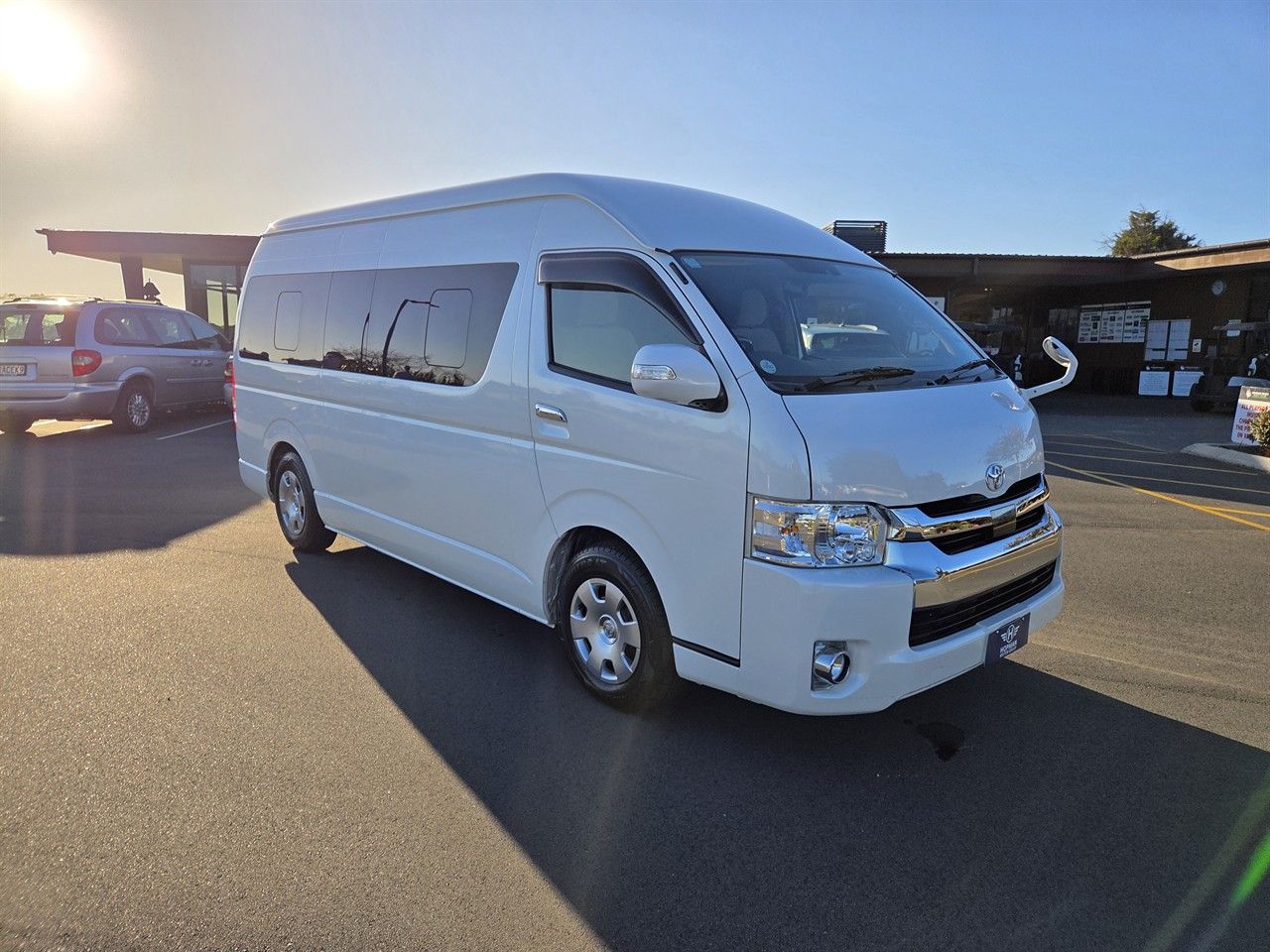 Vehicle image 3