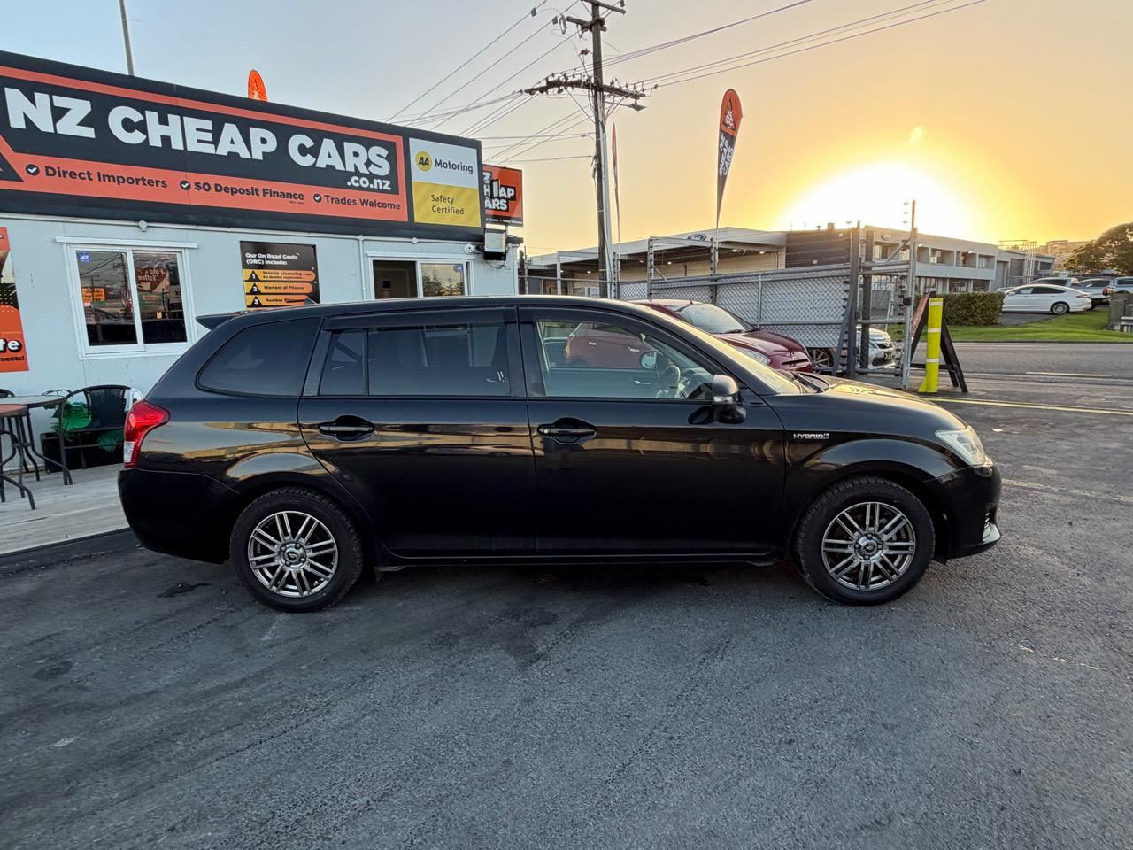 Vehicle image 5