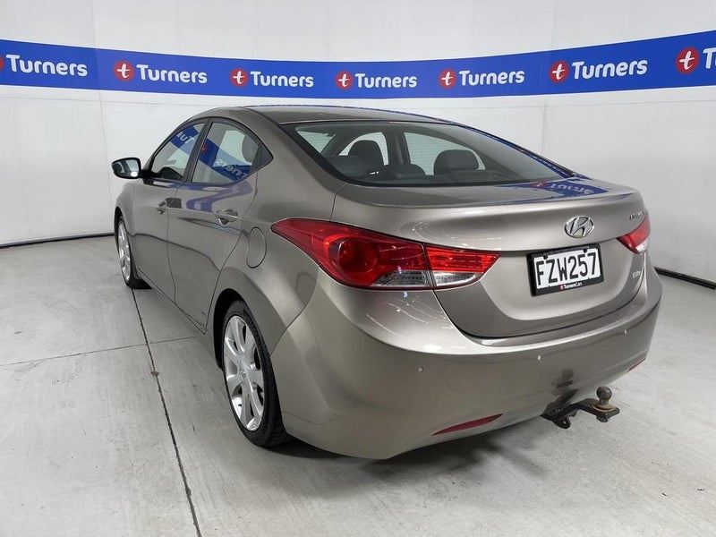 Vehicle image 5