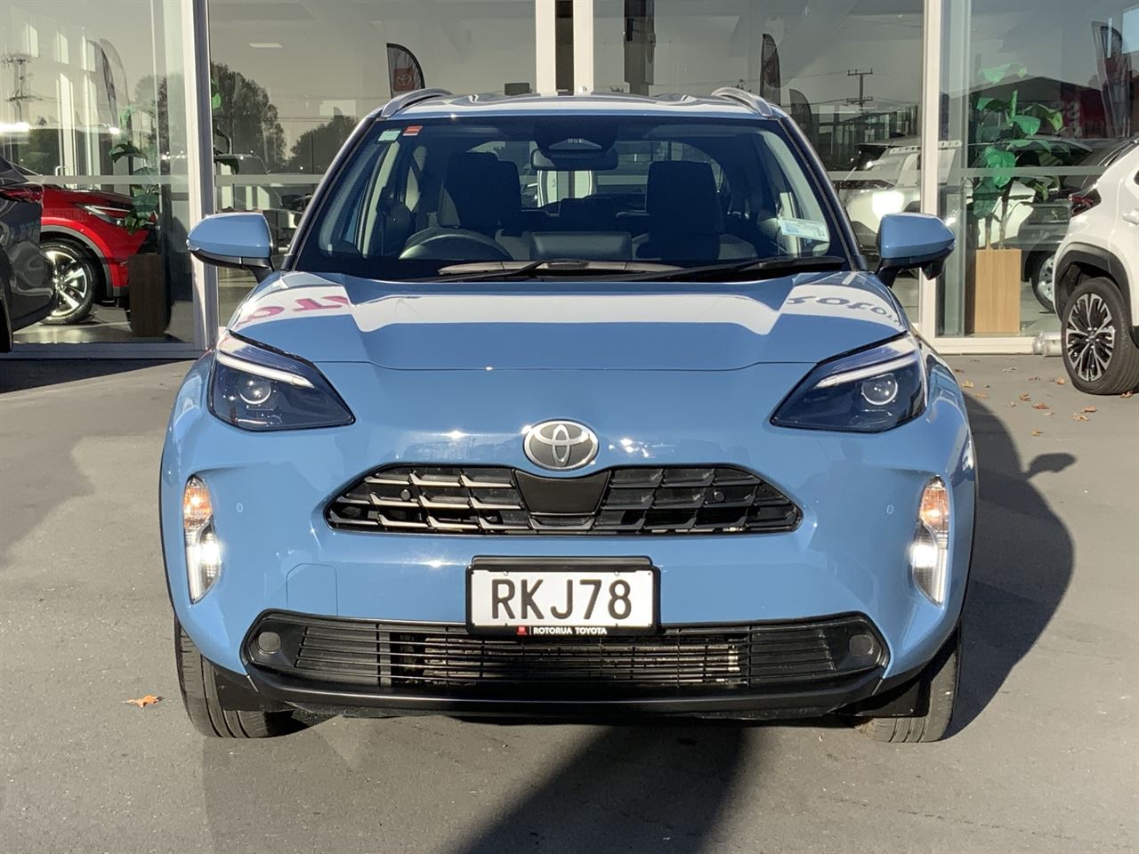 Vehicle image 3