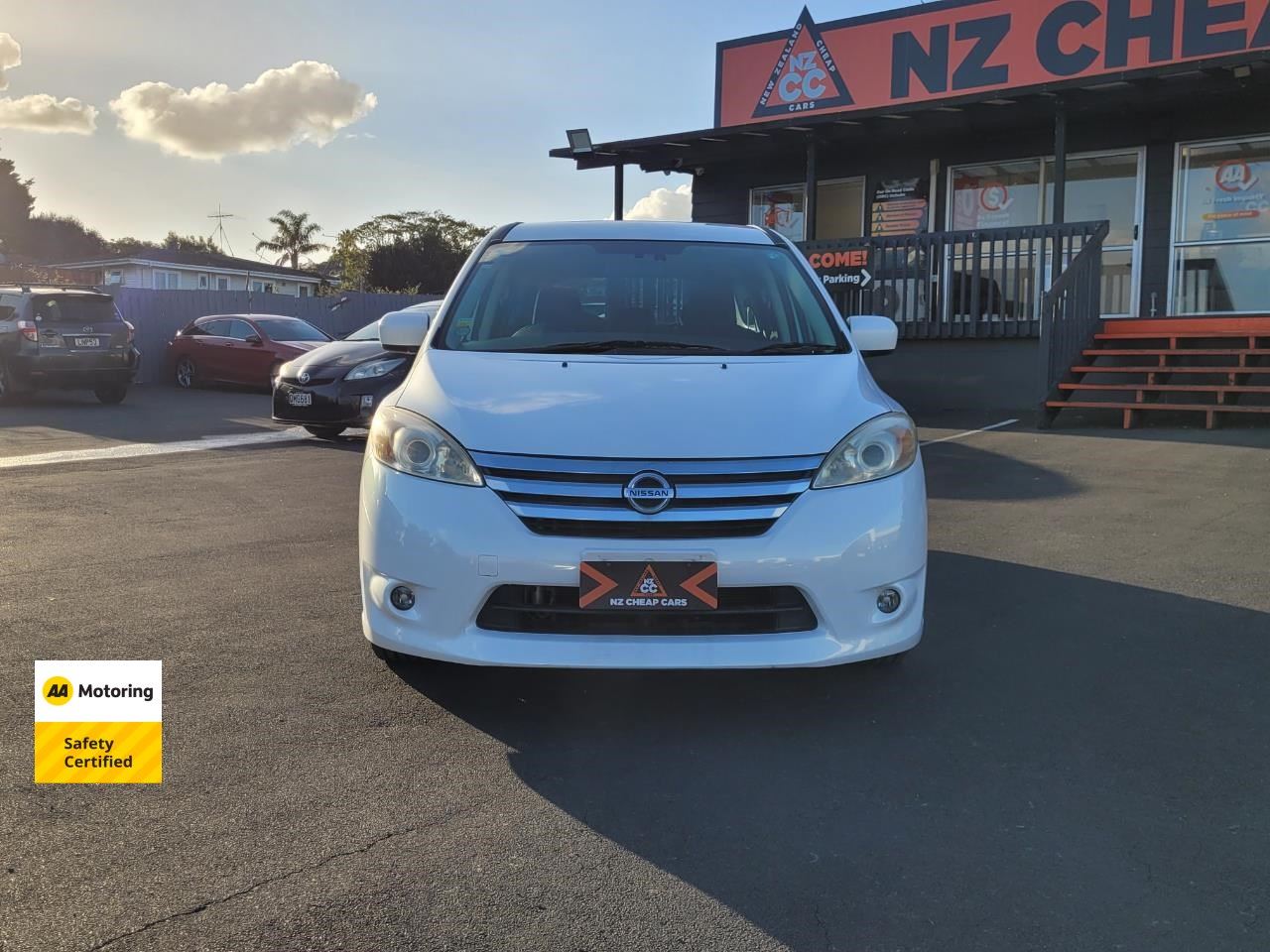 Vehicle image 2
