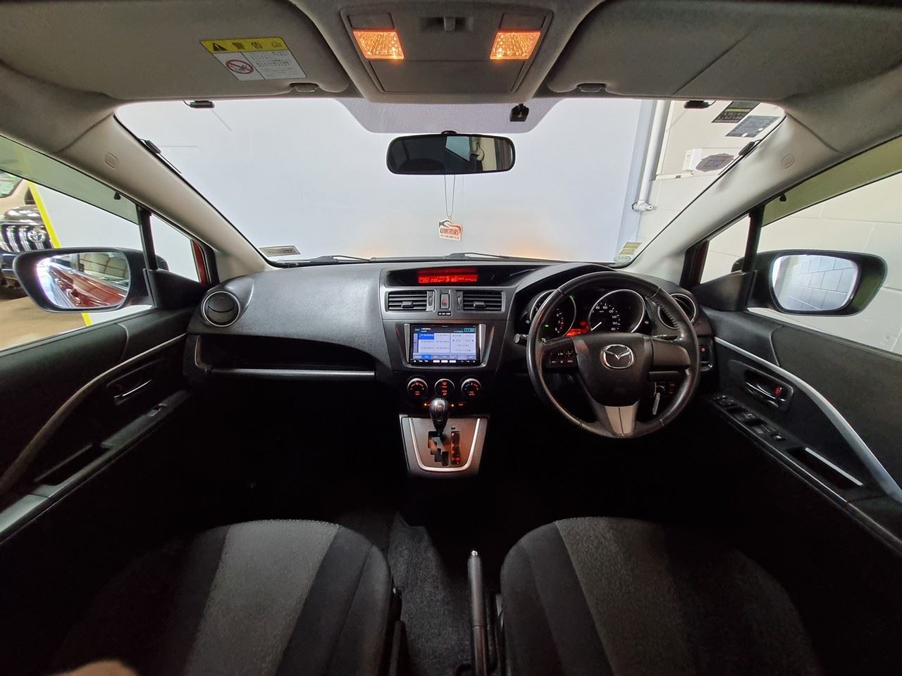 Vehicle image 3