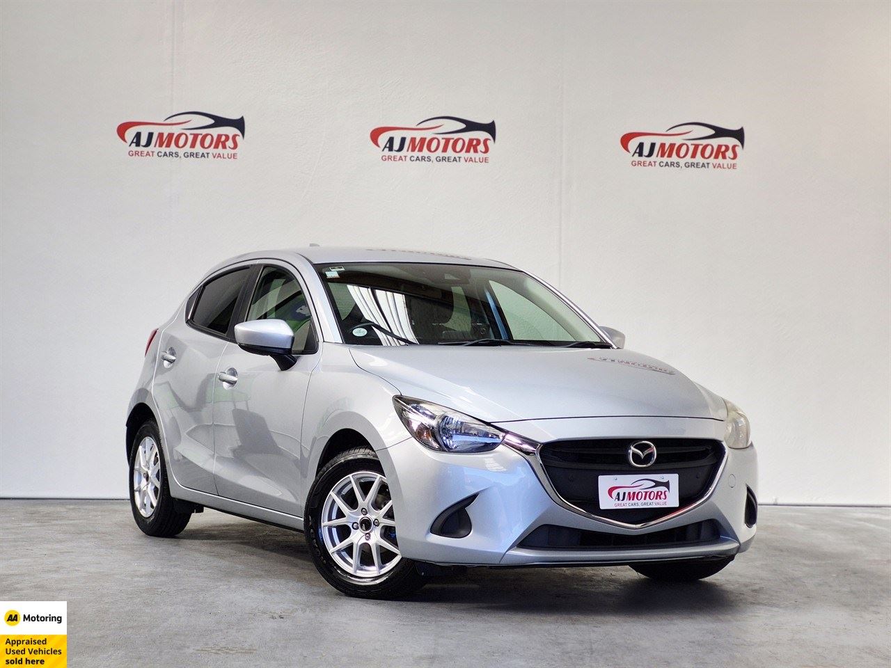 Vehicle image 1