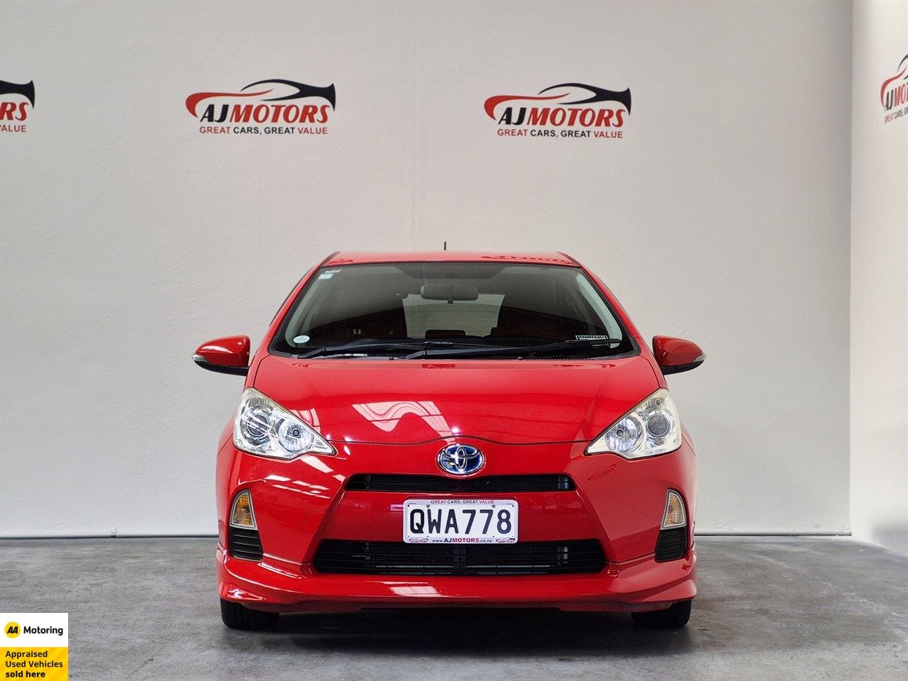 Vehicle image 2