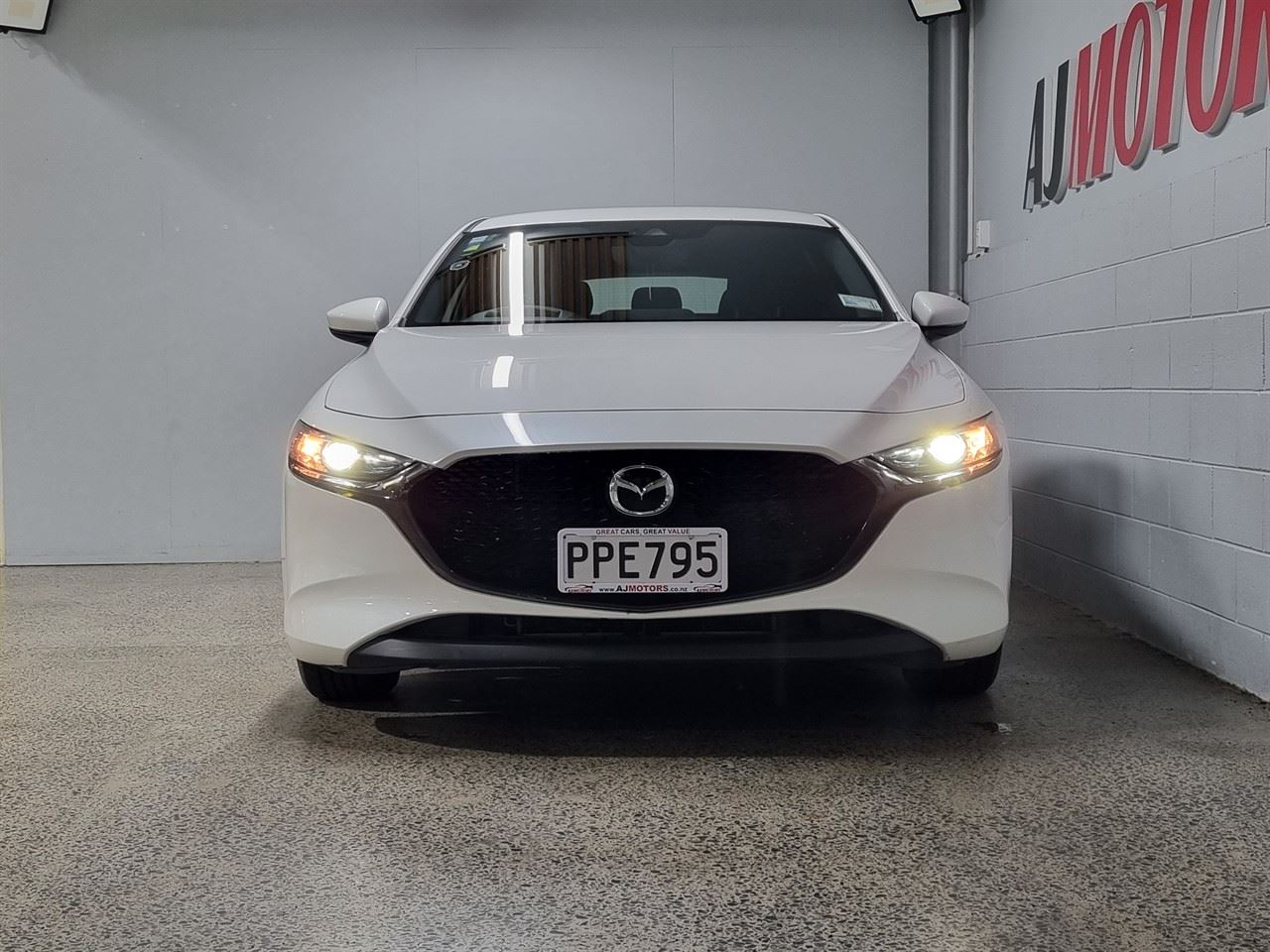 Vehicle image 2