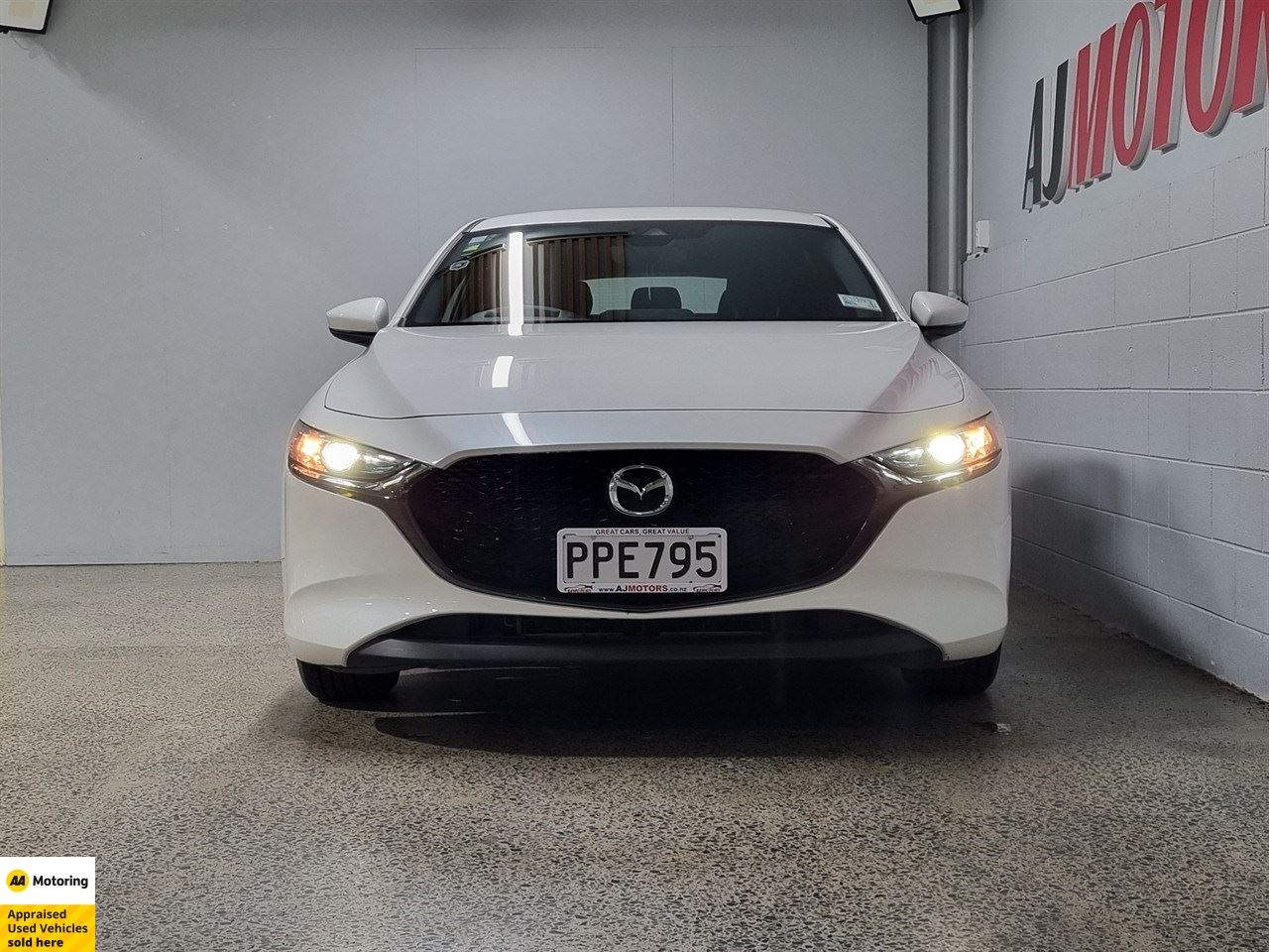 Vehicle image 2