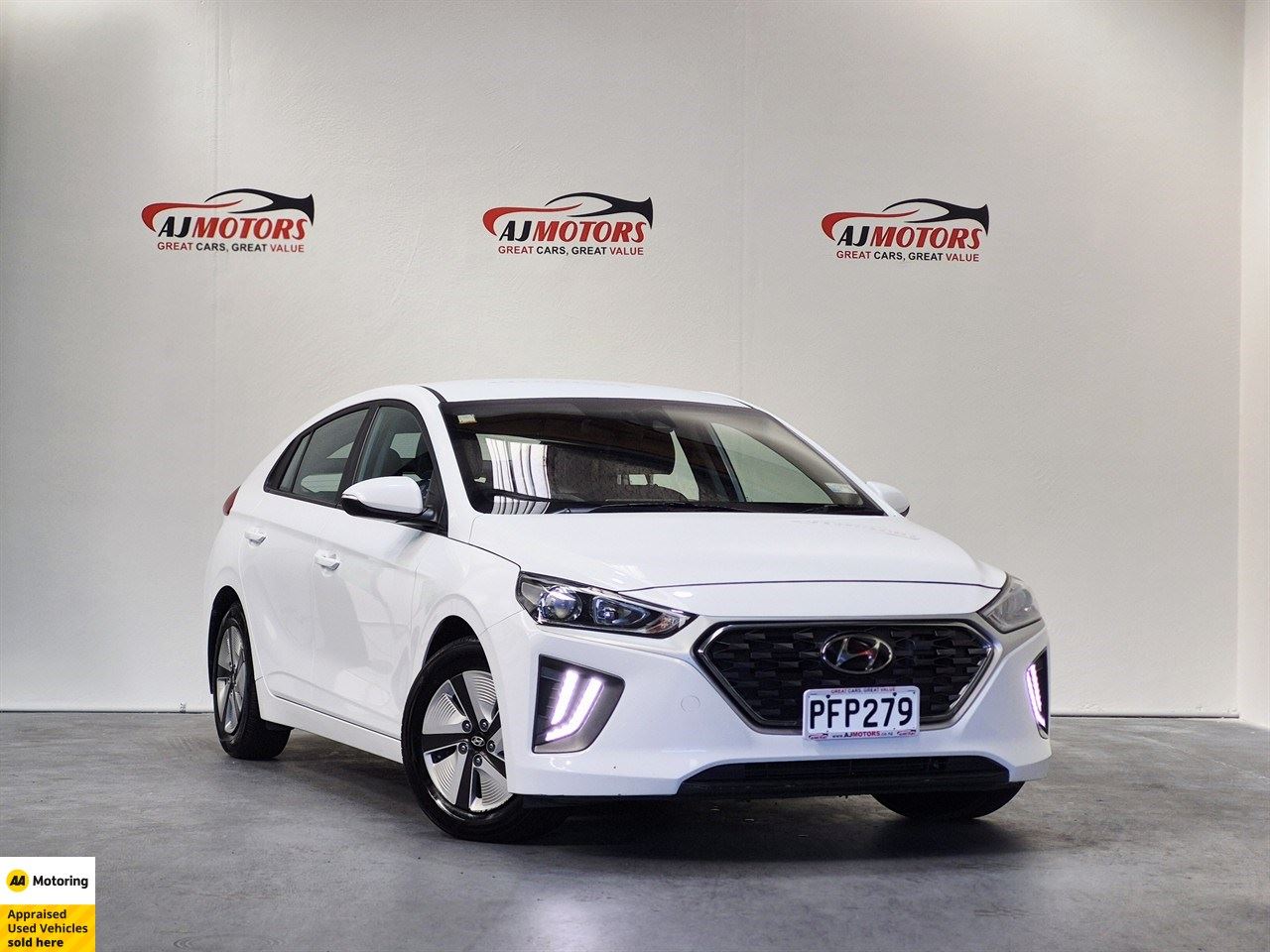 Vehicle image 1