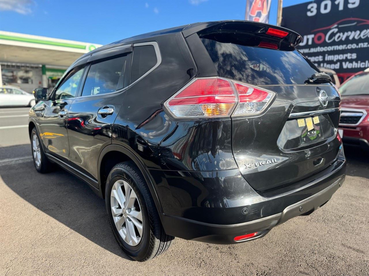 Vehicle image 2