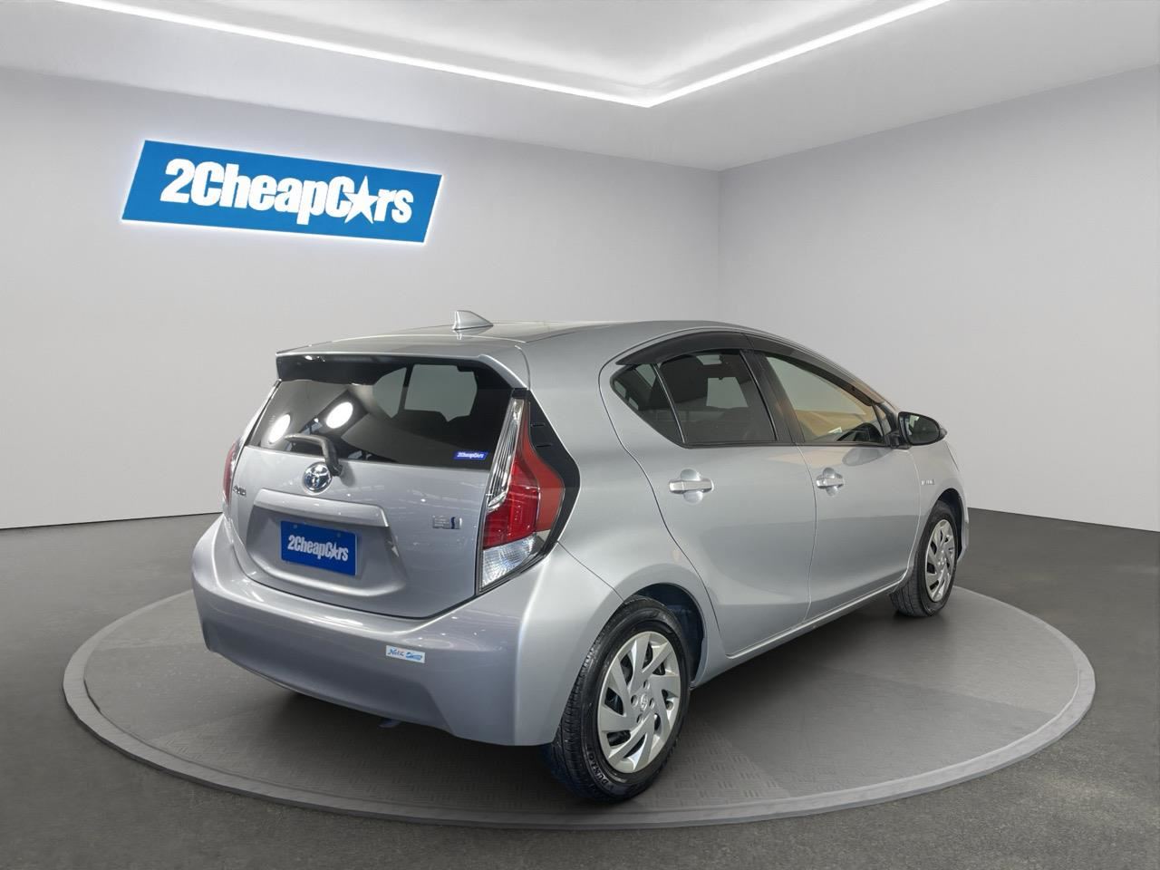 Vehicle image 5