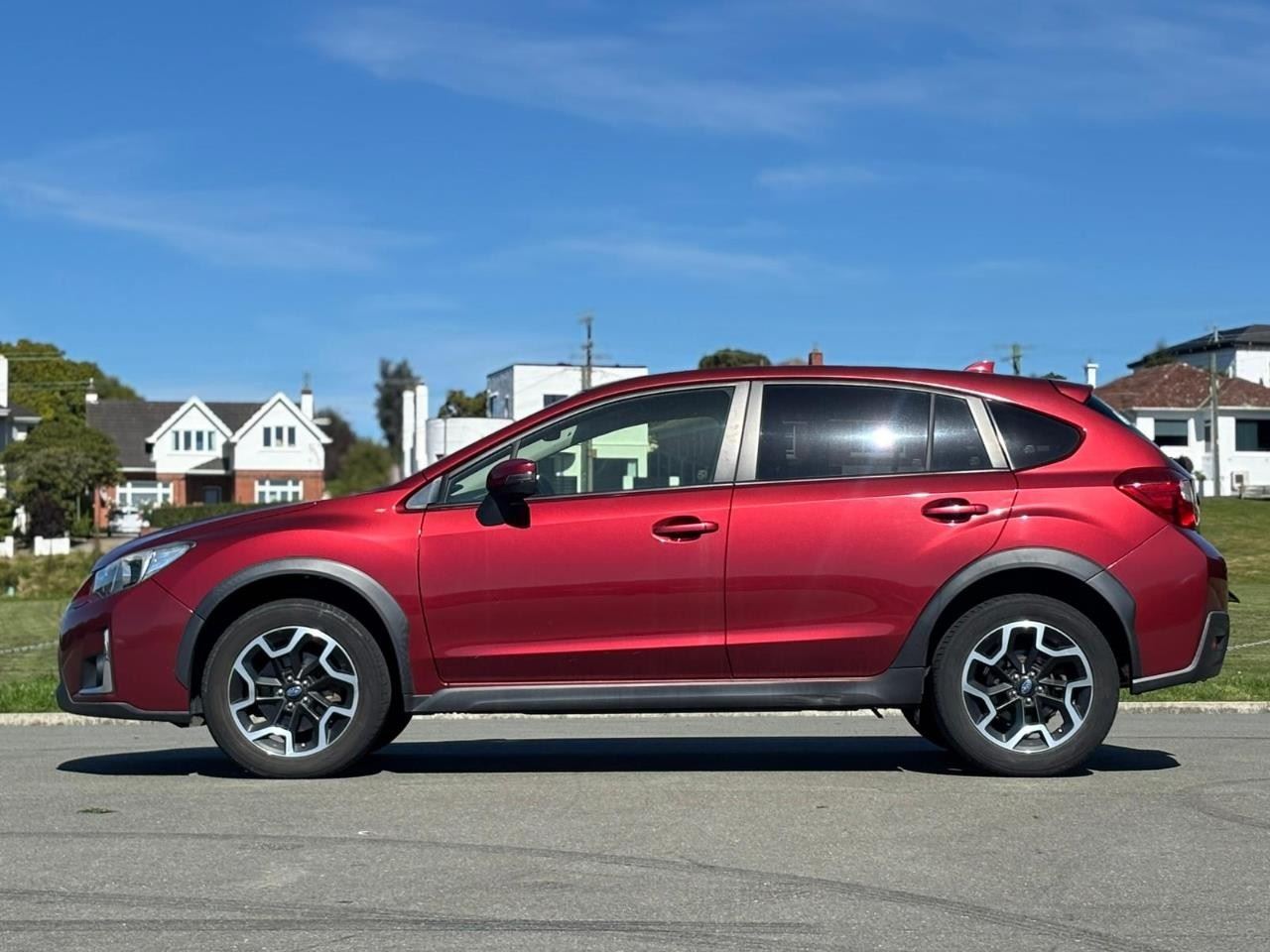 Vehicle image 4