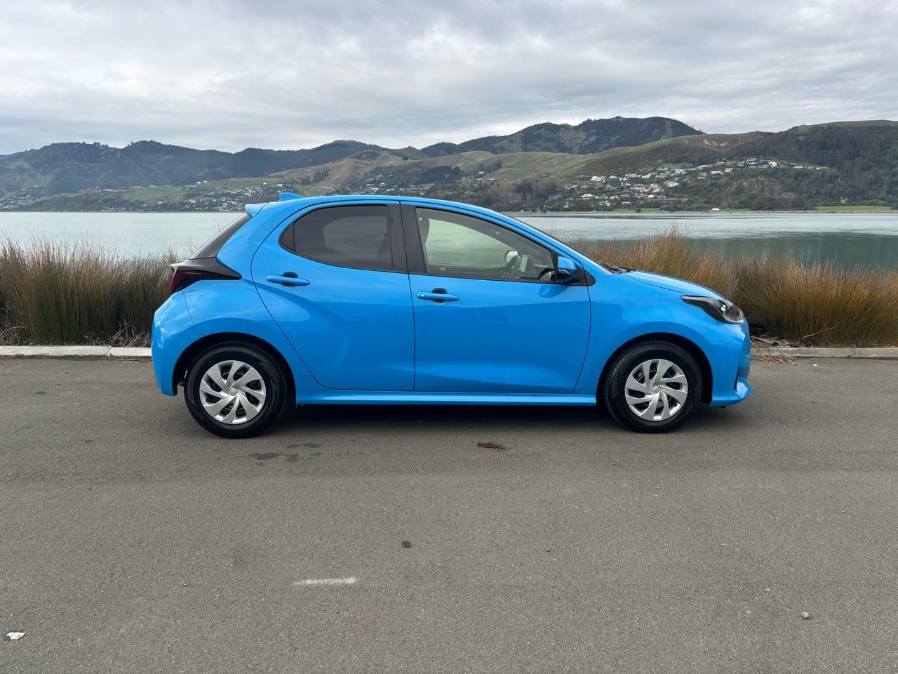 Vehicle image 2