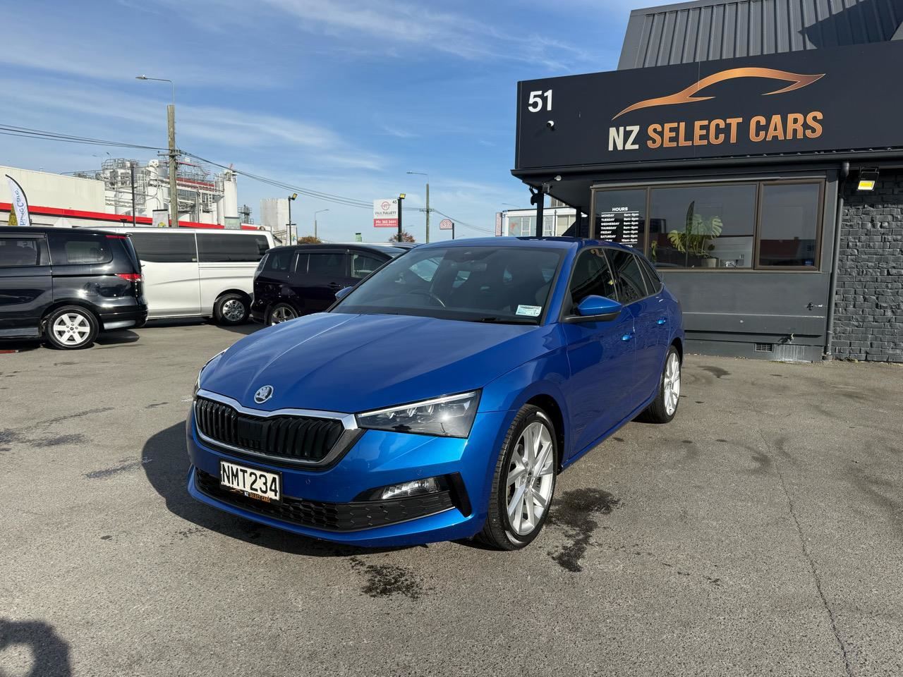 Vehicle image 3