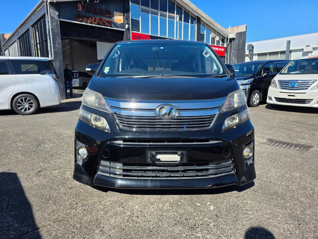 Vehicle image 3
