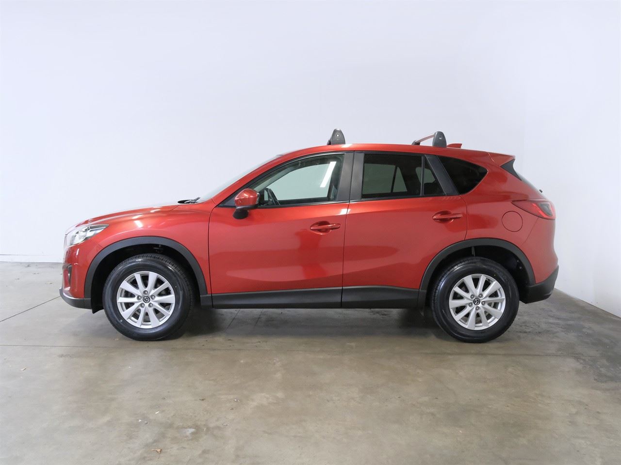 Vehicle image 5