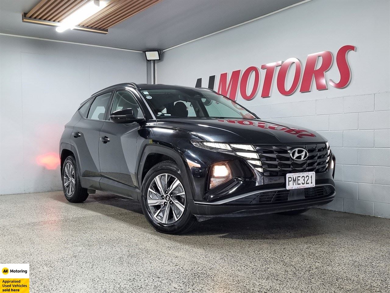 Vehicle image 1
