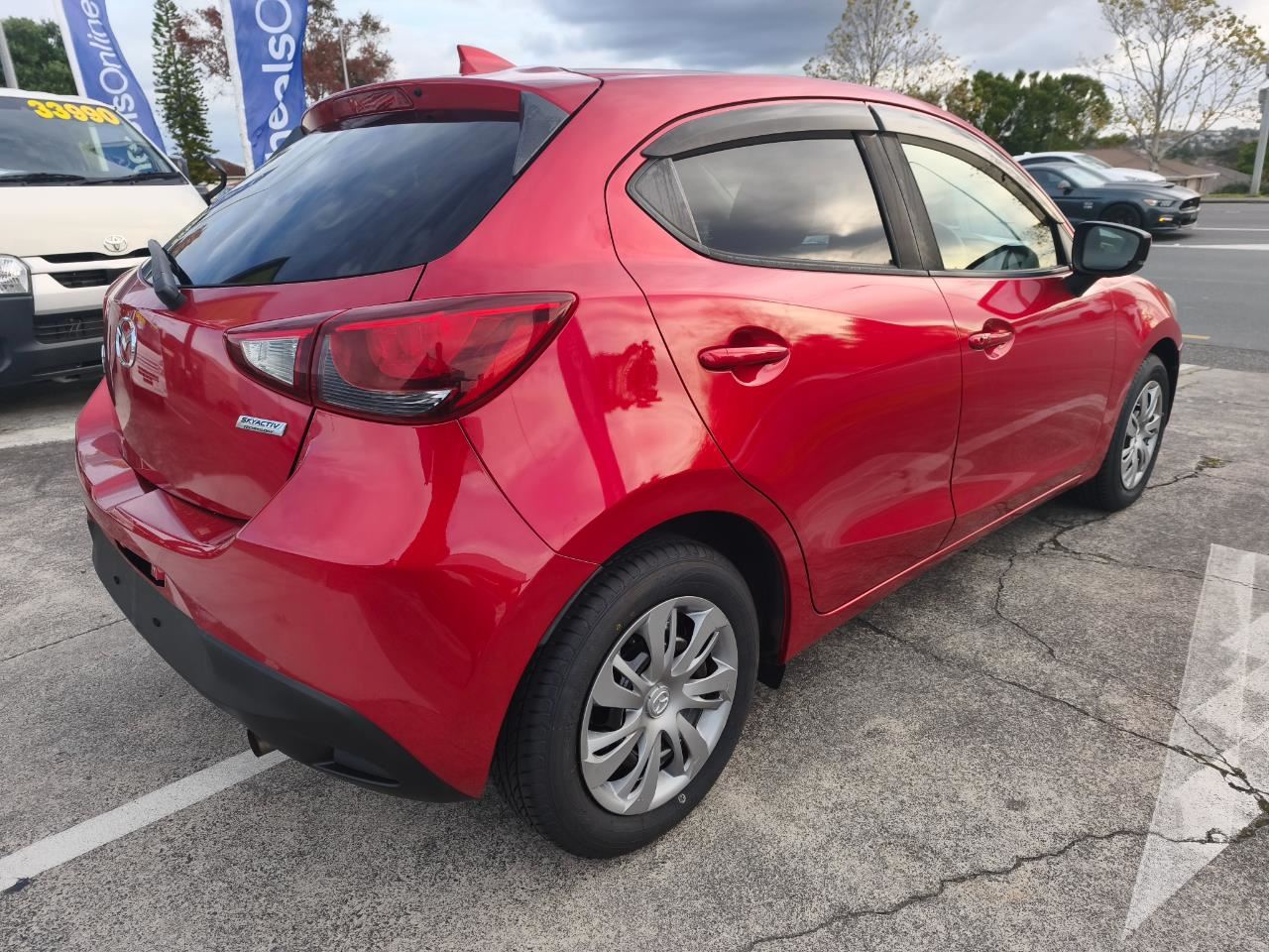 Vehicle image 5