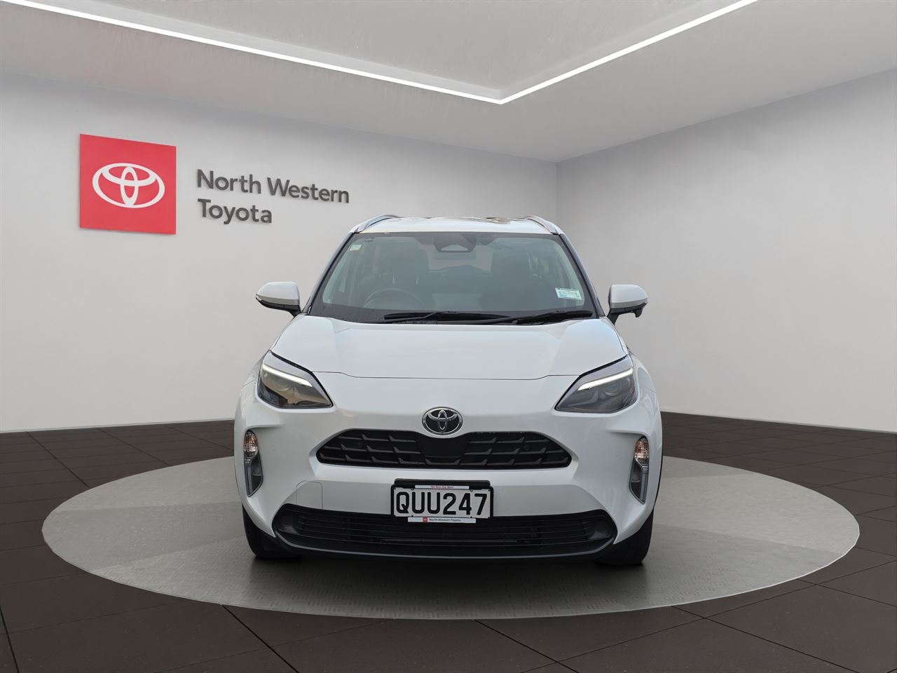 Vehicle image 2