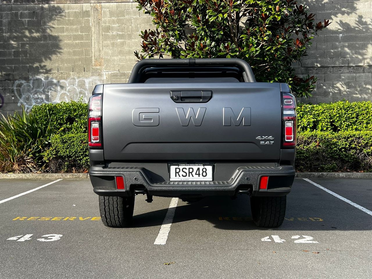Vehicle image 4
