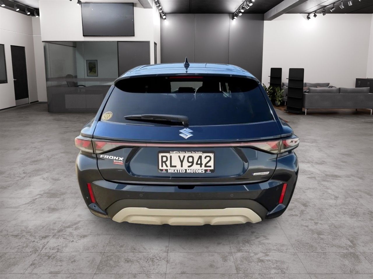 Vehicle image 5
