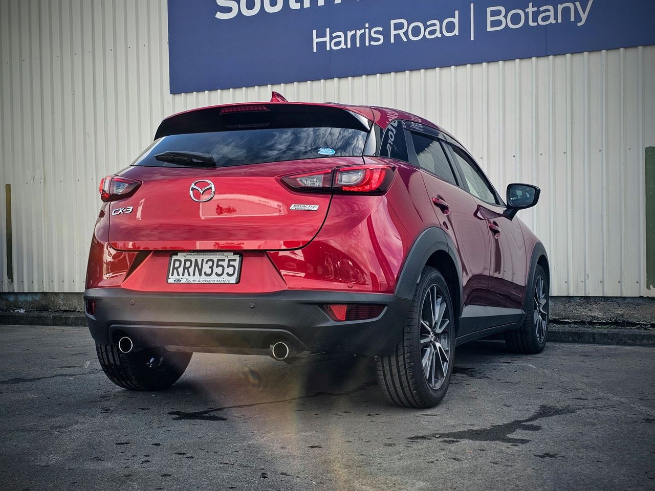 Vehicle image 3