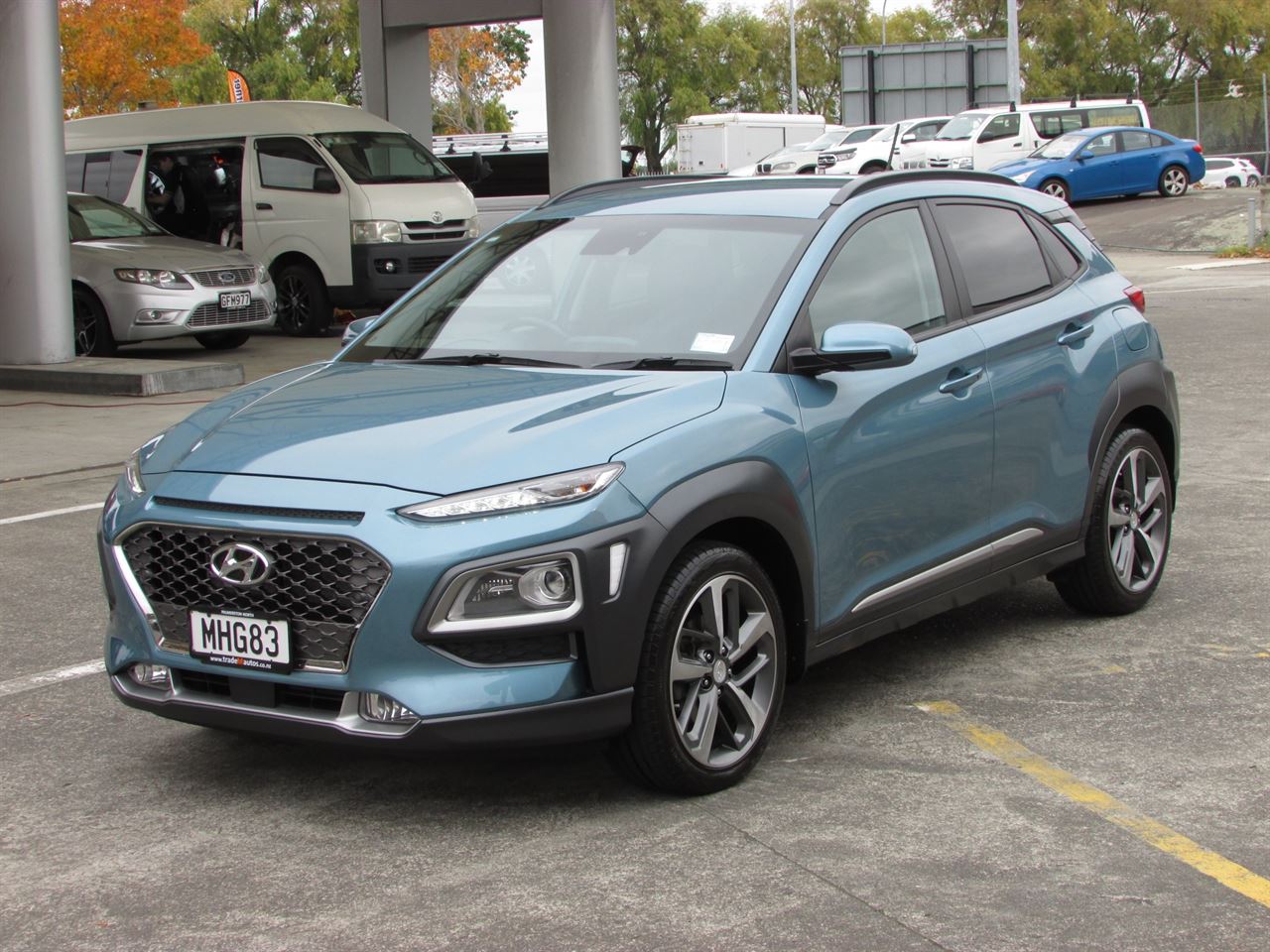 Vehicle image 3