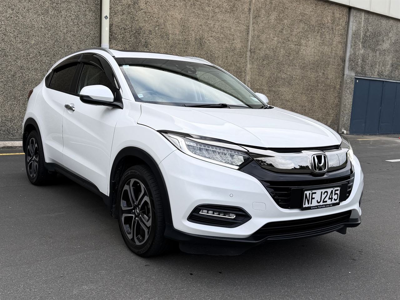 Vehicle image 1