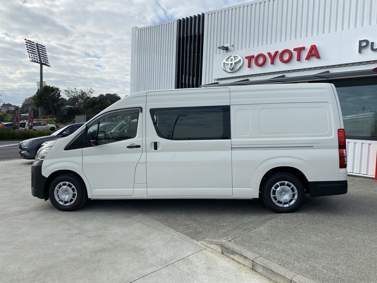Vehicle image 2