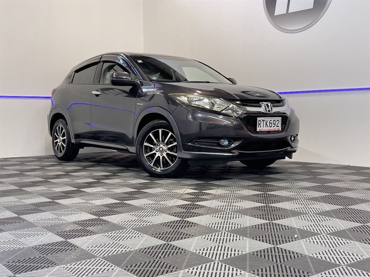 Vehicle image 1