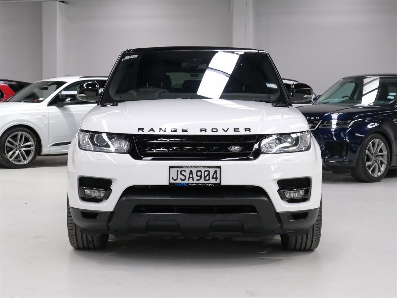 Vehicle image 3