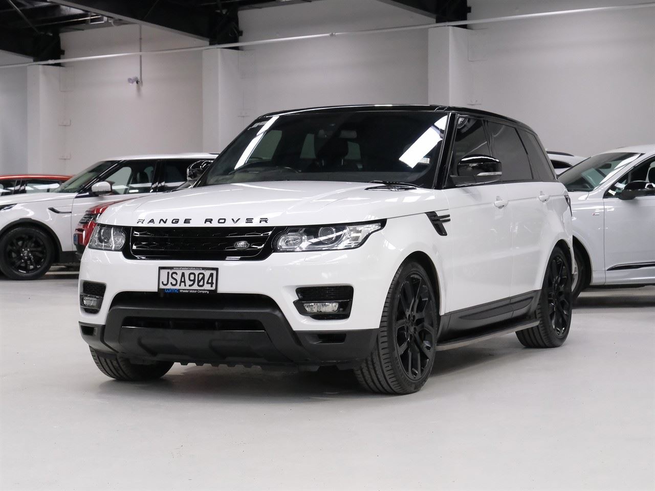 Vehicle image 4