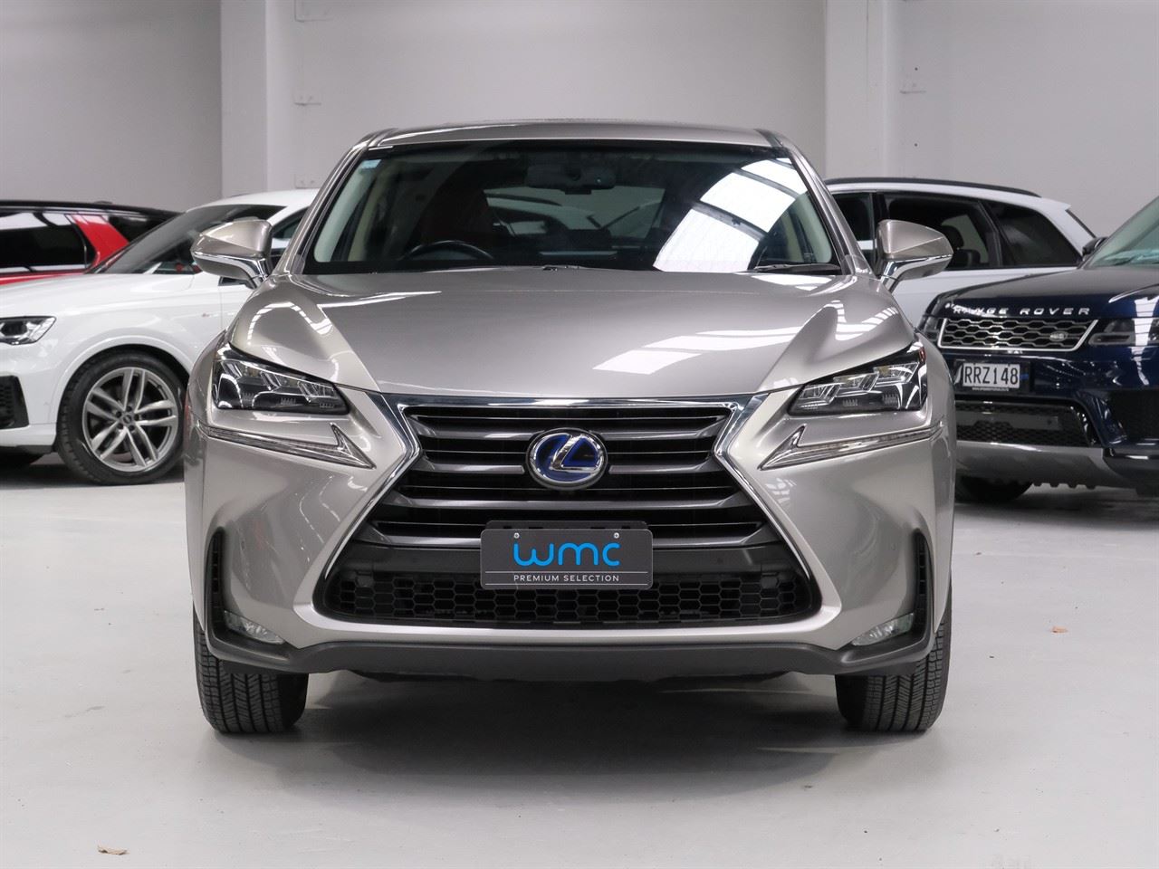 Vehicle image 3