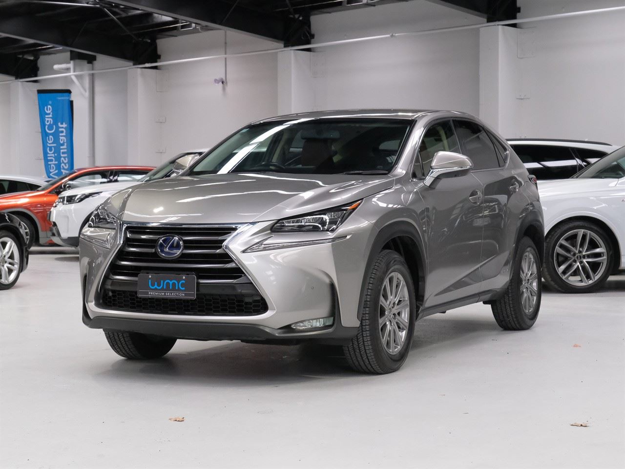 Vehicle image 4