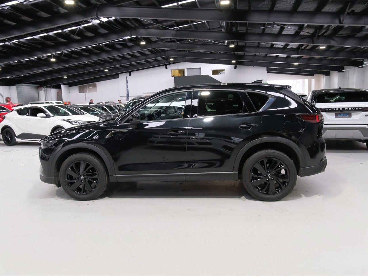 Vehicle image 5