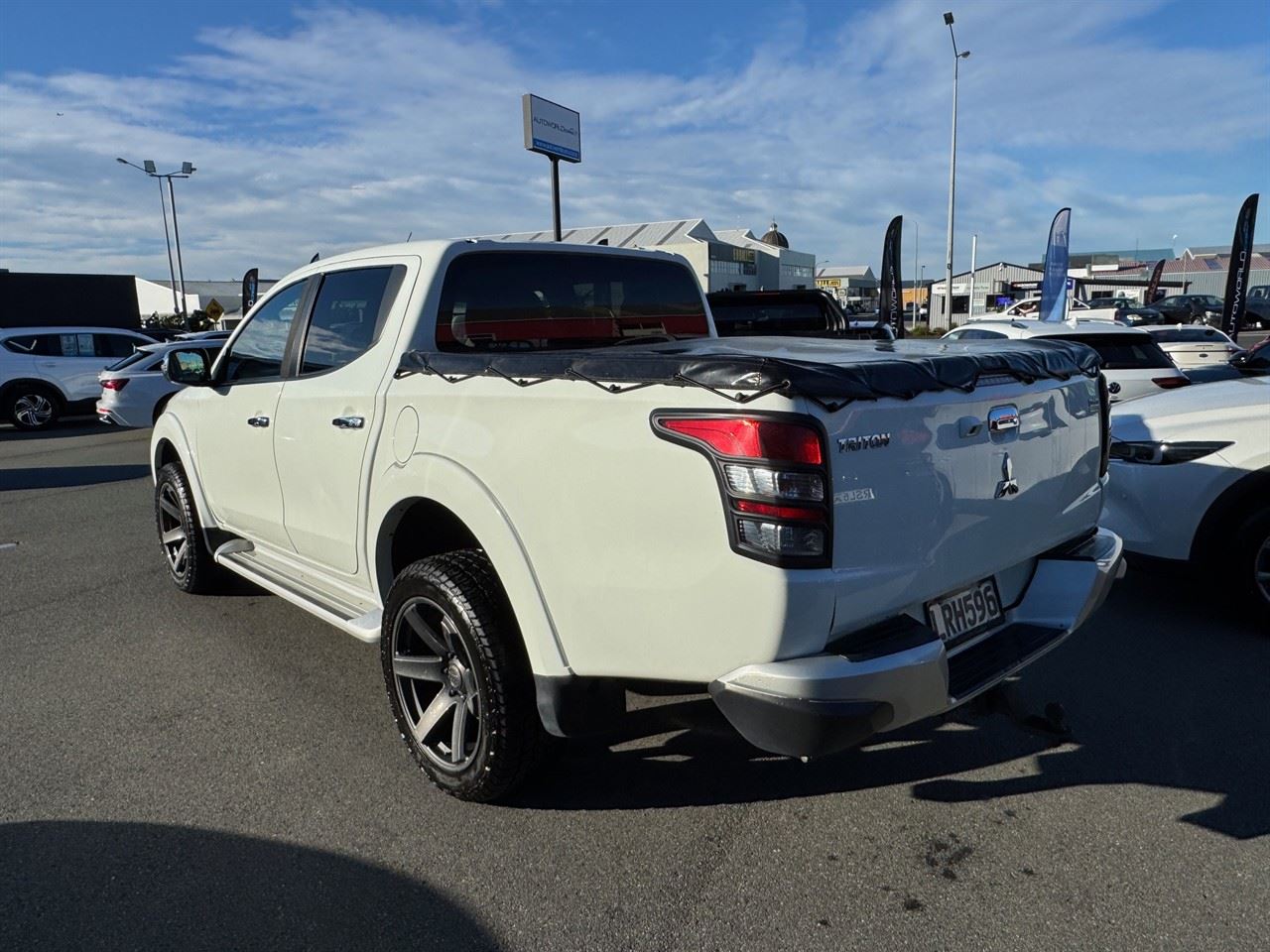 Vehicle image 2