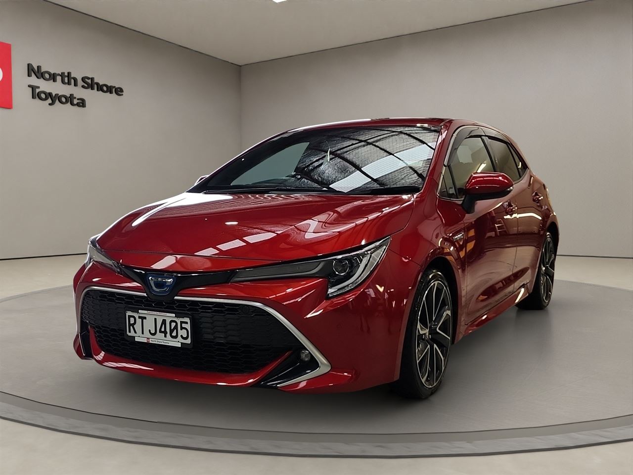 Vehicle image 3