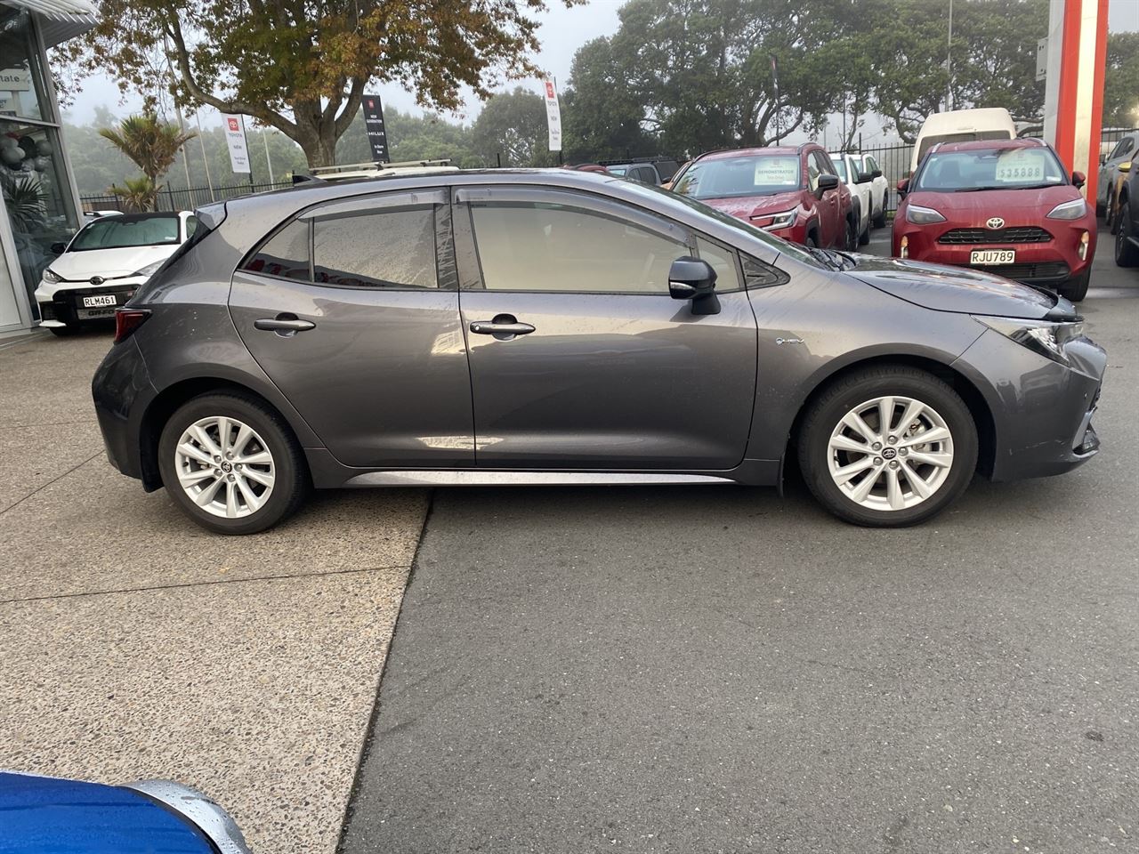Vehicle image 2