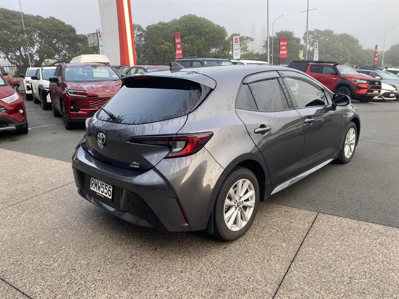 Vehicle image 3