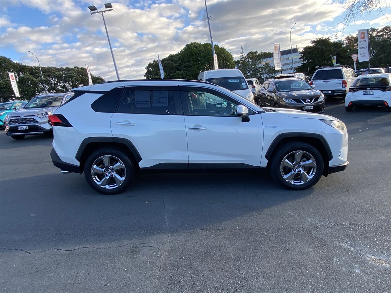 Vehicle image 2