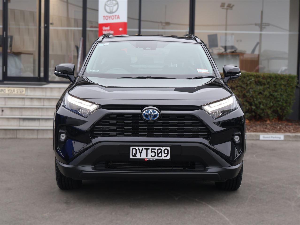Vehicle image 2