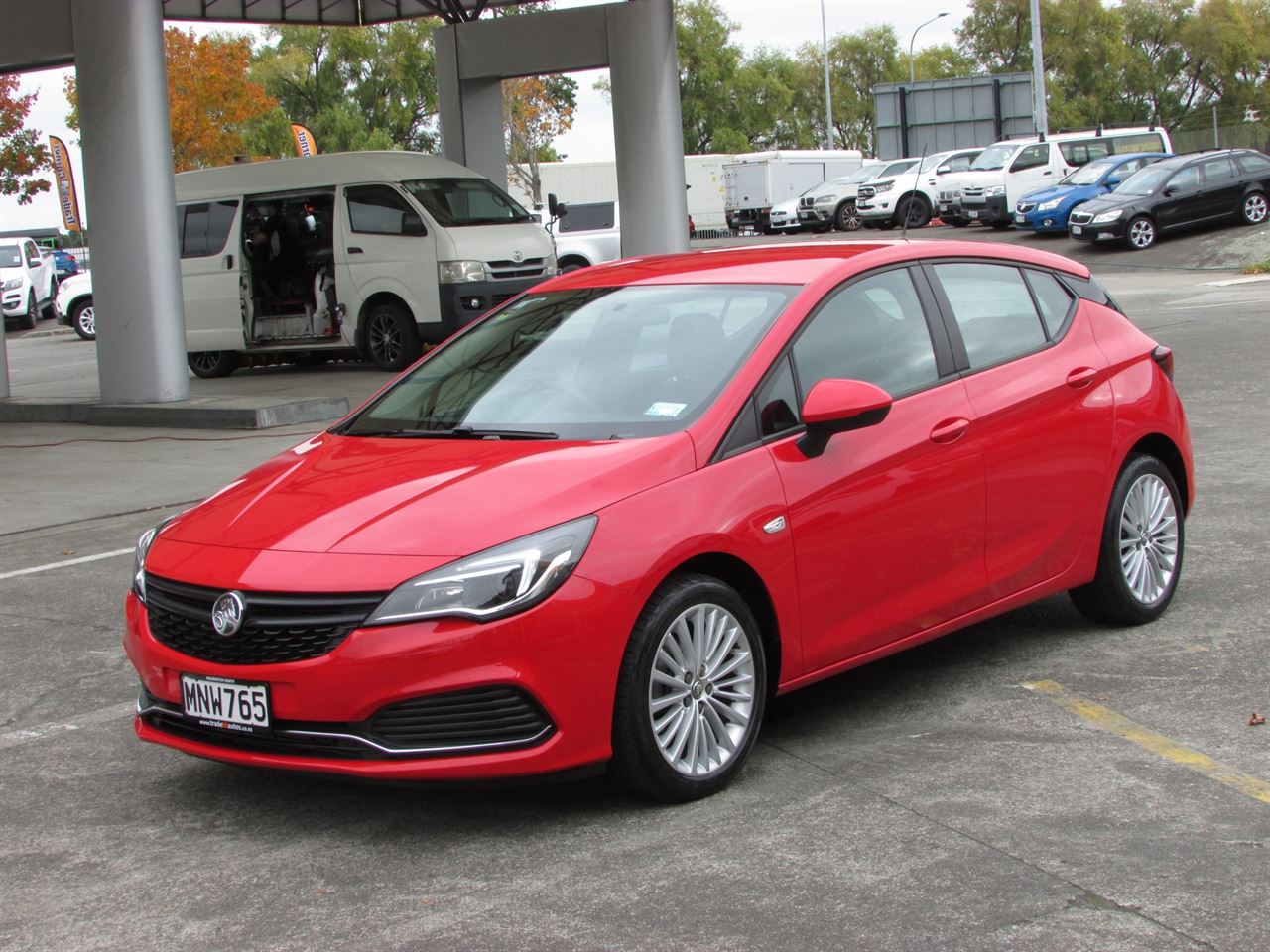 Vehicle image 3