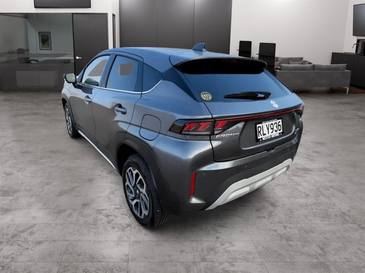 Vehicle image 4
