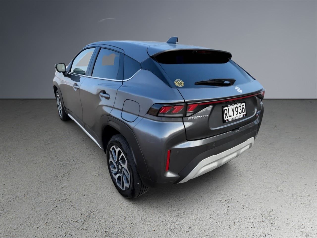 Vehicle image 4