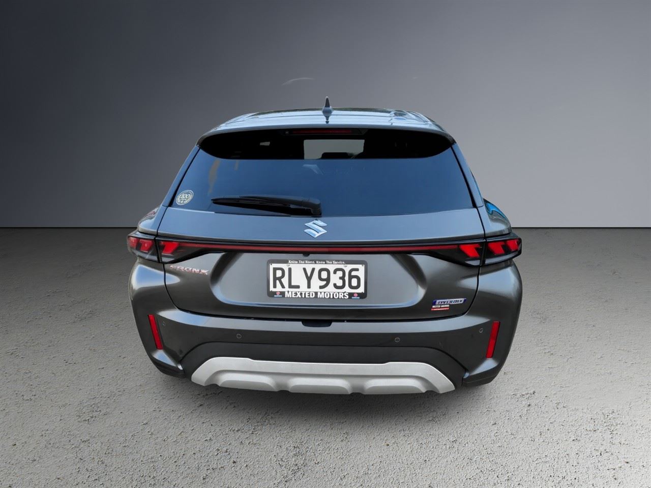Vehicle image 5
