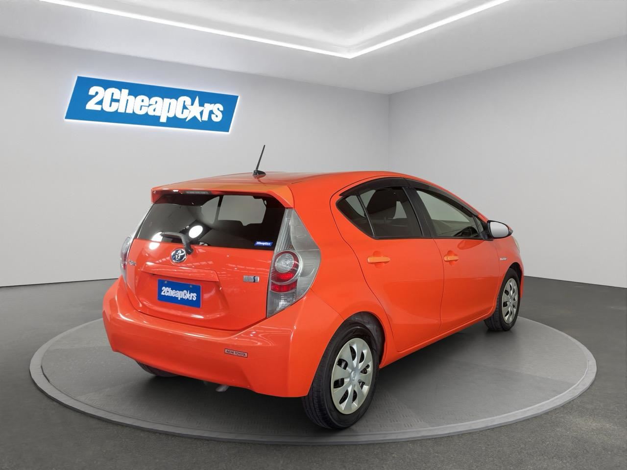 Vehicle image 5