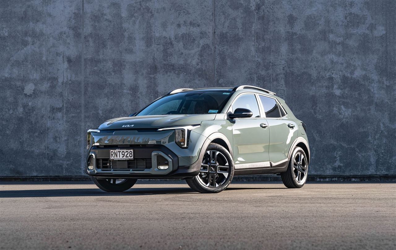 Vehicle image 1