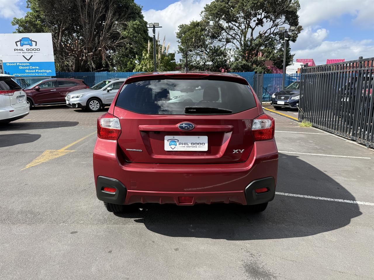 Vehicle image 4