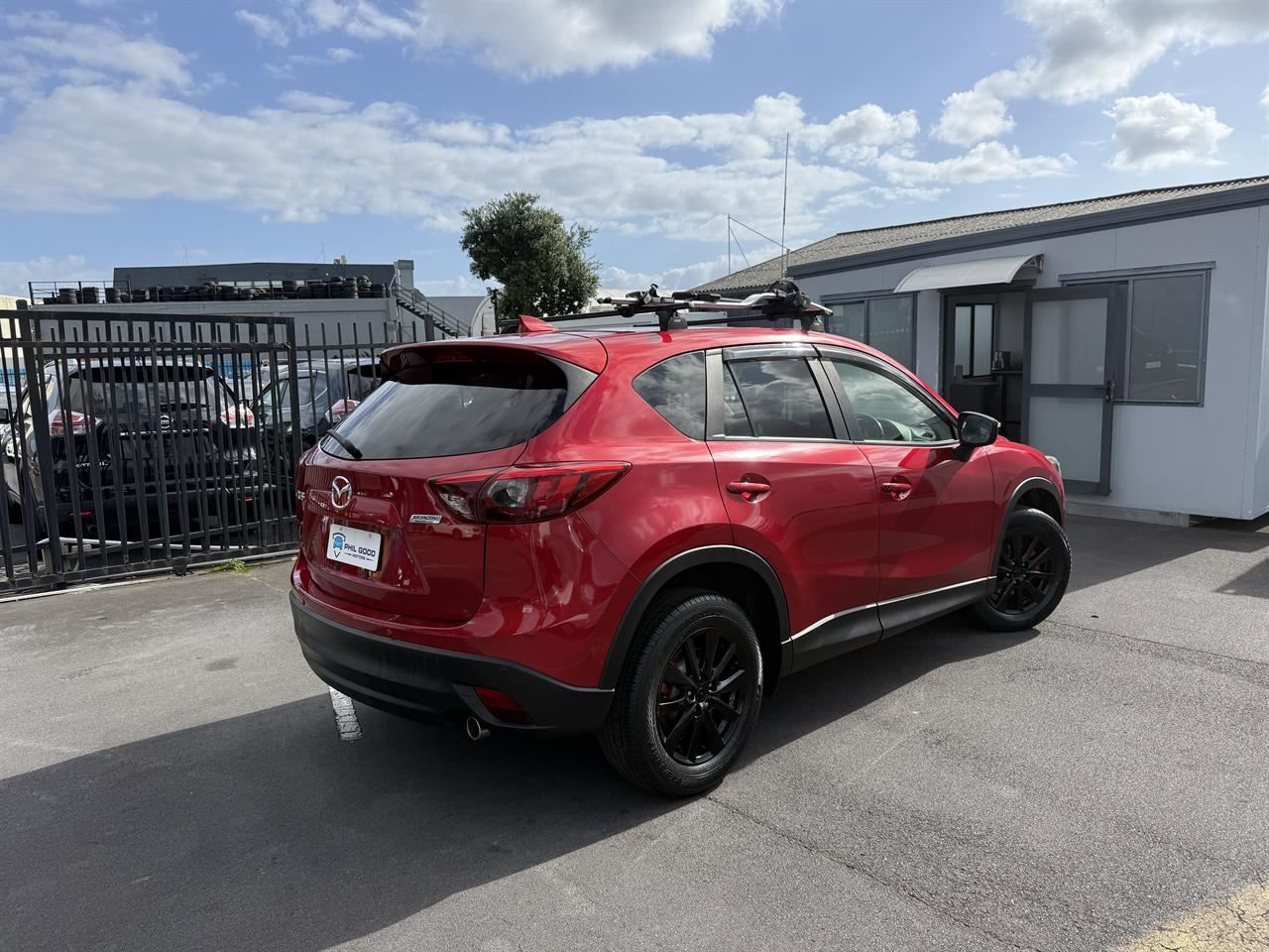Vehicle image 5