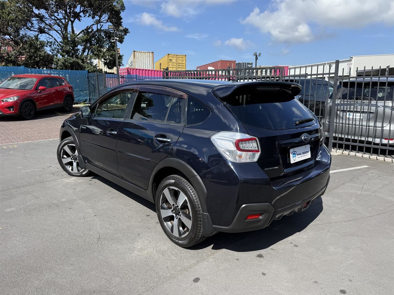 Vehicle image 4