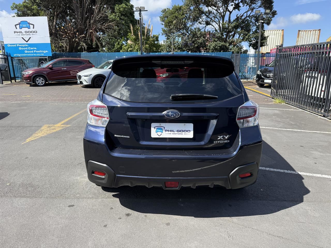 Vehicle image 5