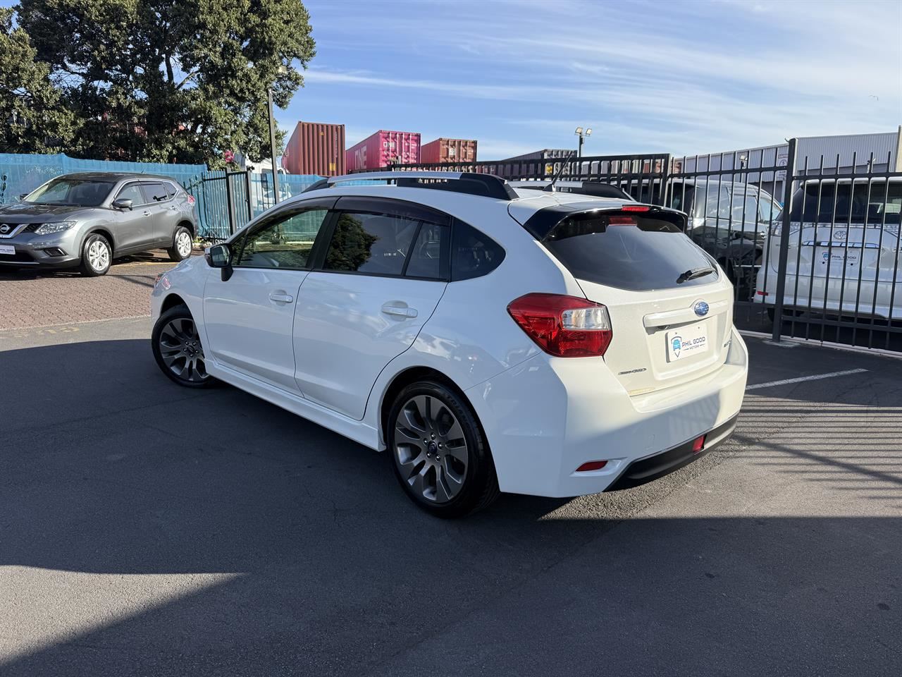 Vehicle image 3